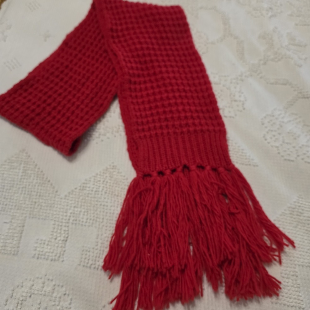 Lands End Fringed Red Knit‎ Crochet Style Scarf Long 92"  Classic Vibrant